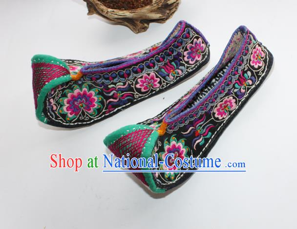 Chinese Traditional Black Cloth Shoes Handmade Full Embroidered Shoes Shui Nationality Shoes Yunnan Ethnic Court Shoes