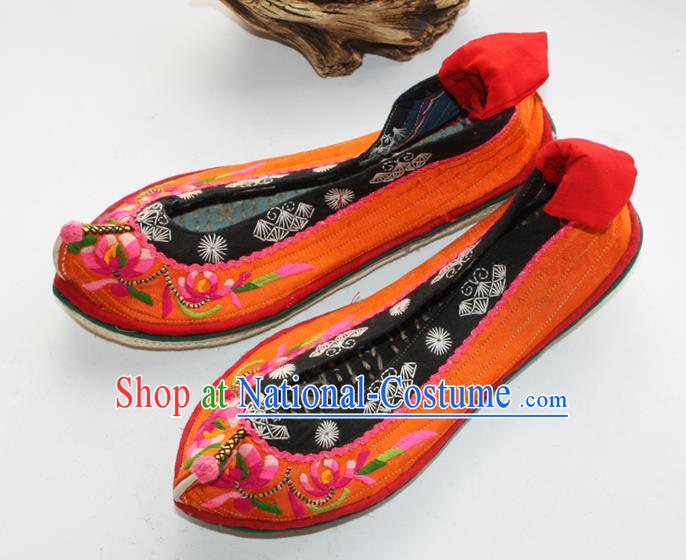 Chinese Yunnan Ethnic Dance Shoes Traditional Orange Cloth Shoes Handmade Embroidered Shoes Yi Nationality Shoes