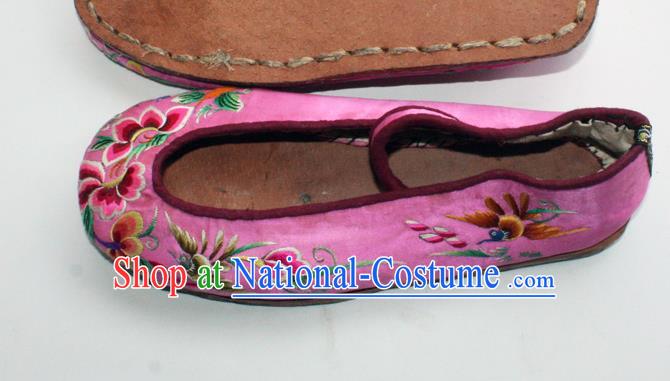 Chinese Yi Nationality Folk Dance Shoes Handmade Yunnan Ethnic Woman Shoes Traditional Pink Satin Embroidered Shoes