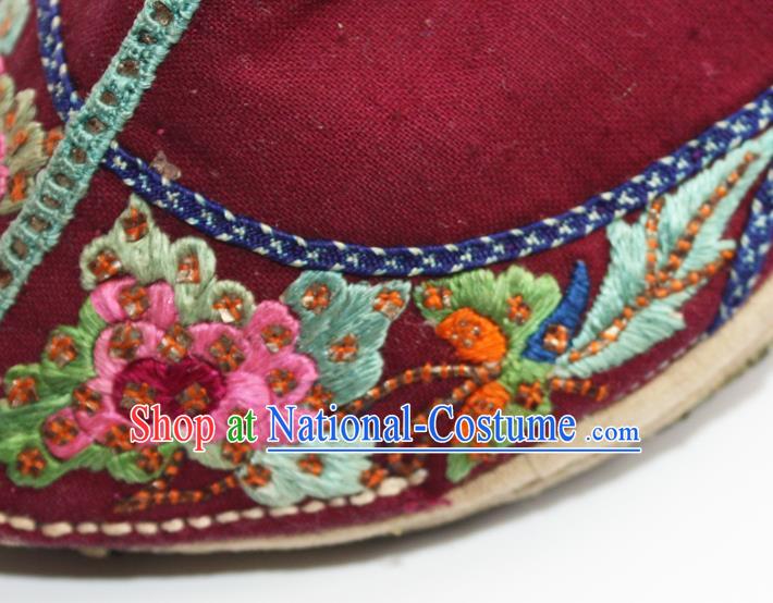 Chinese Handmade Ethnic Wine Red Cloth Shoes Yi Nationality Dance Embroidered Shoes Yunnan National Female Shoes