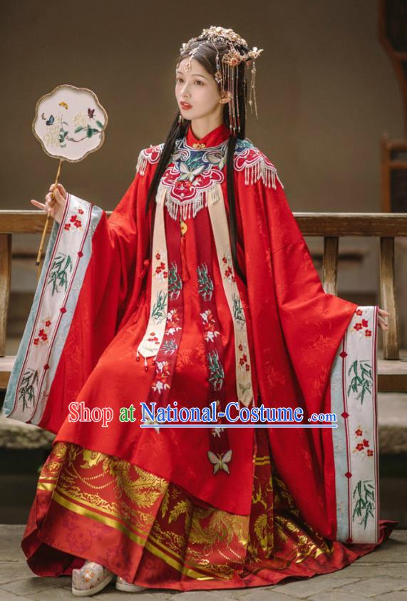 China Ancient Noble Lady Red Hanfu Dress Traditional Wedding Garments Ming Dynasty Royal Princess Embroidered Historical Clothing