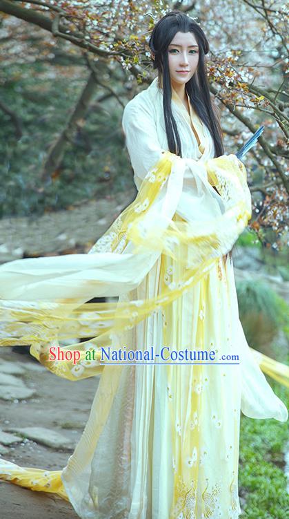 China Cosplay Female Swordsman Lei Chunlan Clothing Ancient Fairy Garments Traditional Jin Dynasty Princess Yellow Hanfu Dress