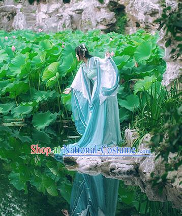 China Traditional Jin Dynasty Princess Blue Hanfu Dress Cosplay Swordswoman Clothing Ancient Water Goddess Garments