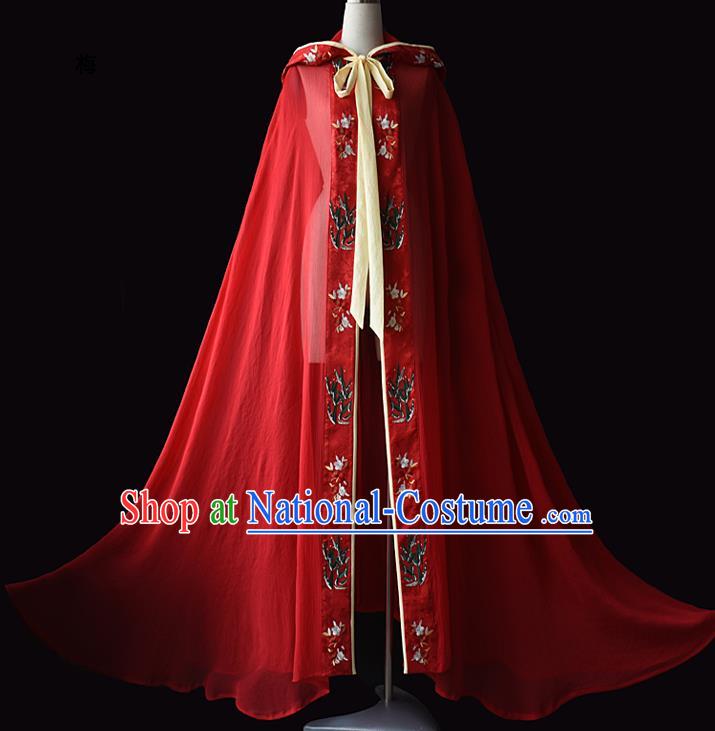 China Ancient Princess Red Embroidered Cape Traditional Hanfu Cloak Ming Dynasty Noble Lady Clothing