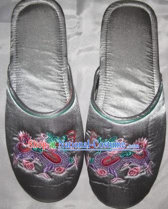 Chinese Bride Shoes Handmade Grey Satin Shoes Embroidery Dragon Slippers Wedding Footwear