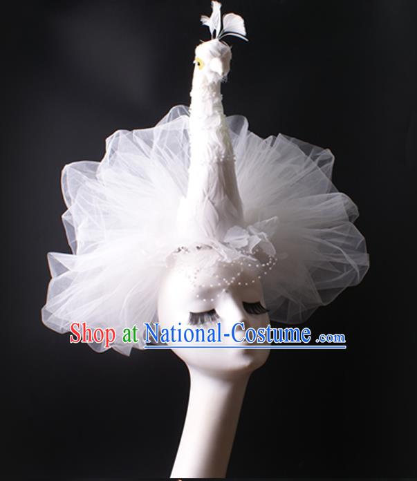 Top Stage Show White Peacock Hair Crown Gothic Giant Headpiece Rio Carnival Decorations Halloween Cosplay Veil Hair Accessories