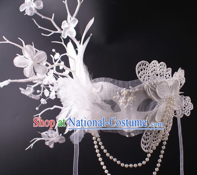 Halloween Stage Performance Headpiece Cosplay Party Deluxe Lace Butterfly Mask Handmade White Feather Face Mask