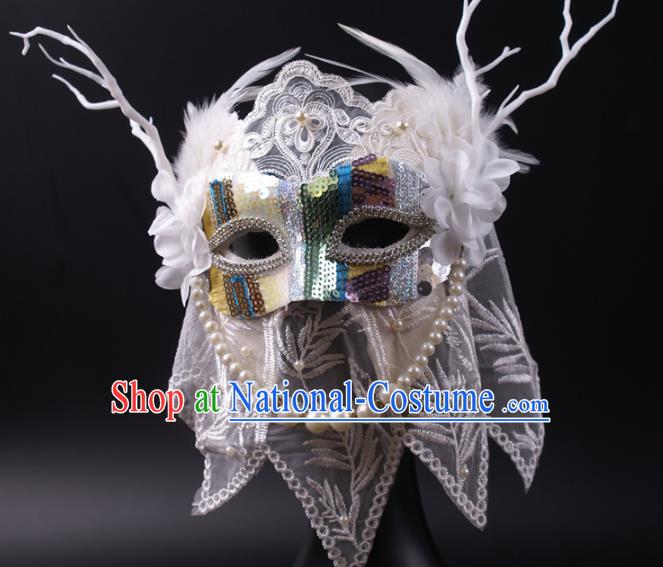 Handmade Halloween Cosplay Party White Pearls Lace Mask Carnival Feather Face Mask Stage Performance Blinder Headpiece