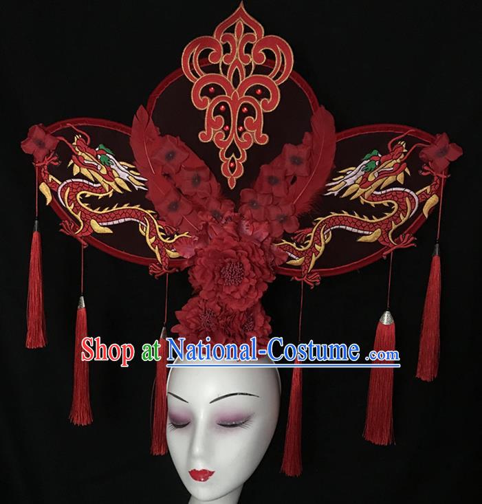 China Handmade Cheongsam Show Red Dragon Hair Crown Traditional Court Fan Tassel Hair Clasp Catwalks Giant Fashion Headwear