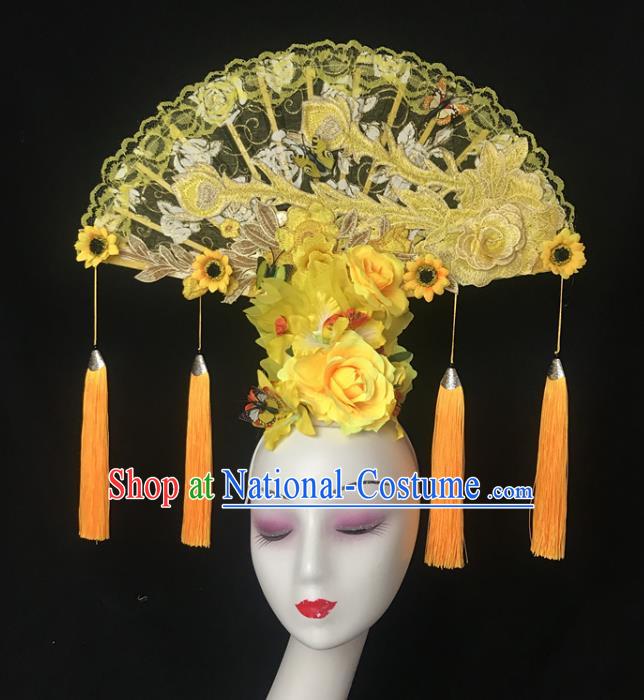 China Cheongsam Show Lace Phoenix Fan Hair Crown Traditional Court Yellow Flowers Hair Clasp Handmade Catwalks Giant Fashion Headwear