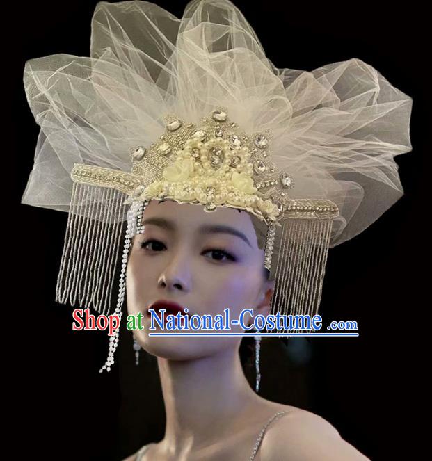 Top Baroque Queen Pearls Hat Cosplay Hair Accessories Halloween Catwalks White Veil Royal Crown Carnival Parade Headdress