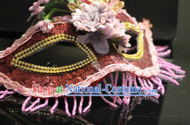 Handmade Brazil Carnival Pink Feather Mask Halloween Cosplay Tassel Face Mask Costume Party Red Sequins Blinder Baroque Princess Headpiece