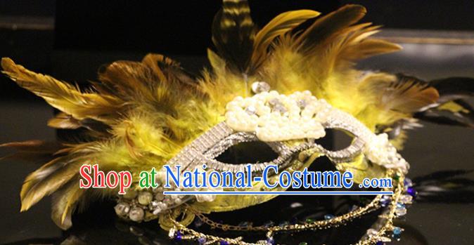 Handmade Costume Party Yellow Feather Blinder Baroque Princess Headpiece Brazil Carnival Golden Mask Halloween Cosplay Pearls Face Mask