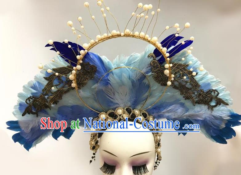 Top Halloween Catwalks Blue Feather Royal Crown Carnival Parade Giant Wings Headdress Baroque Goddess Pearls Hair Clasp Cosplay Princess Hair Accessories