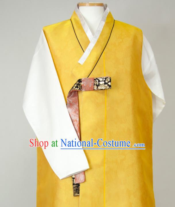 Korea Classical Wedding Bridegroom Clothing Korean Hanbok Young Male Yellow Long Vest White Shirt and Navy Pants Traditional Costumes