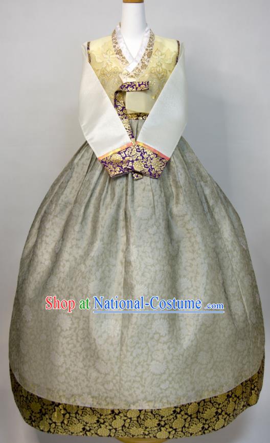 Korean Court Bride Hanbok Festival Ceremony Clothing Woman Fashion Yellow Blouse and Grey Dress Traditional Wedding Costumes