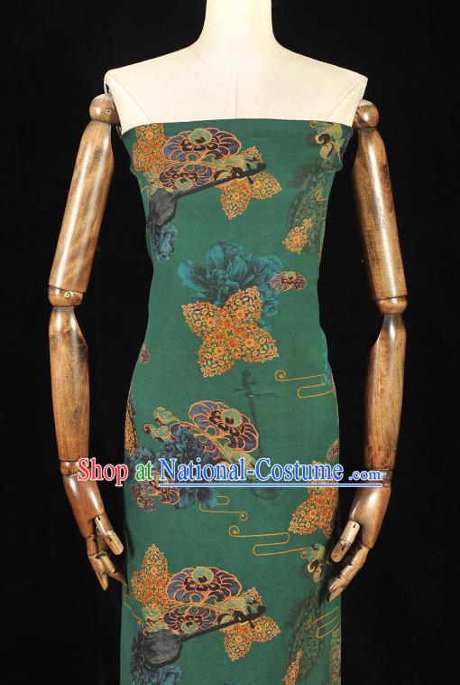 Chinese Green Gambiered Guangdong Gauze Traditional Pipa Lute Pattern Dress Fabric Cheongsam Silk Cloth