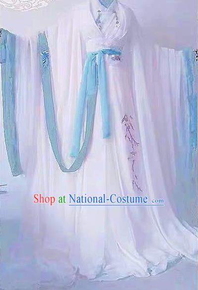 China Traditional Cosplay Han Dynasty Young Lady Clothing Ancient Female Swordsman White Hanfu Dress Garments