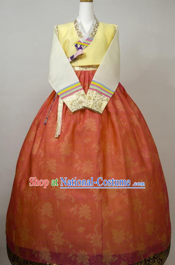 Korea Bride Hanbok Yellow Blouse and Red Dress Korean Traditional Court Clothing Classical Wedding Fashion Costumes