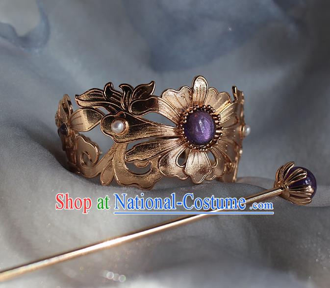 Chinese Ancient Swordsman Golden Peony Headpieces Traditional Tang Dynasty Royal Highness Hair Crown and Amethyst Hairpin