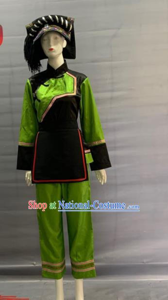 Chinese Traditional Gelo Nationality Clothing Kelao Minority Folk Dance Green Uniforms Guishou Ethnic Woman Garment Costume and Hat