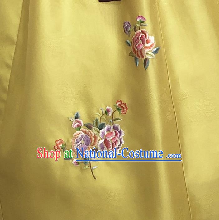 Korean Classical Wedding Garments Bride Fashion Clothing Embroidered Red Blouse and Yellow Dress Traditional Court Hanbok Costume