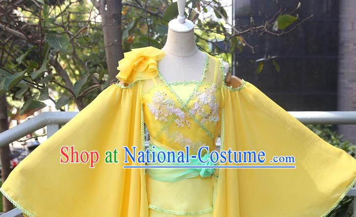 China Ancient Noble Princess Yellow Hanfu Dress Cosplay Ming Dynasty Young Lady Garments Traditional Drama Tricky Rough Princess Situ Jing Clothing