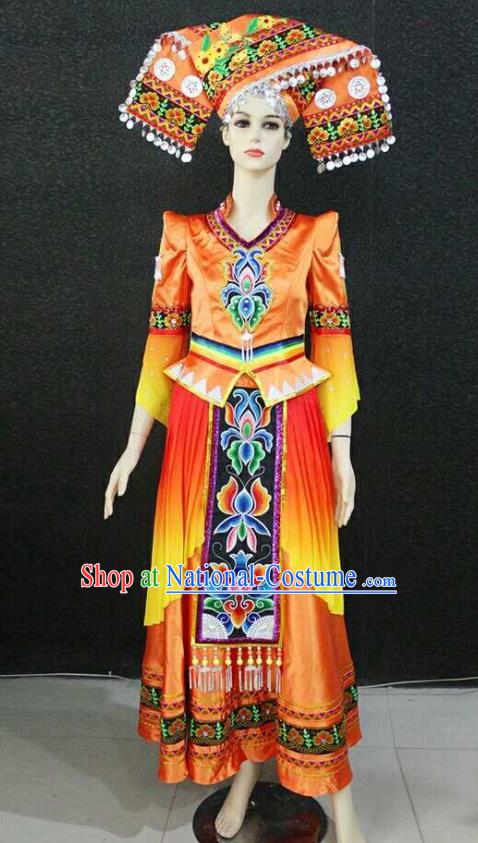 Chinese Zhuang Nationality Performance Clothing Tujia Minority Woman Orange Dress Uniforms Ethnic Wedding Garment Costumes and Headdress