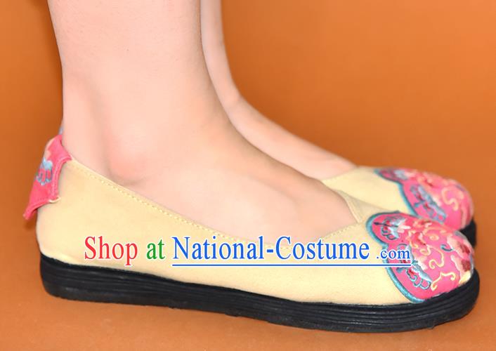 China Handmade Cloth Shoes Woman Beige Canvas Shoes National Folk Dance Shoes Embroidered Shoes