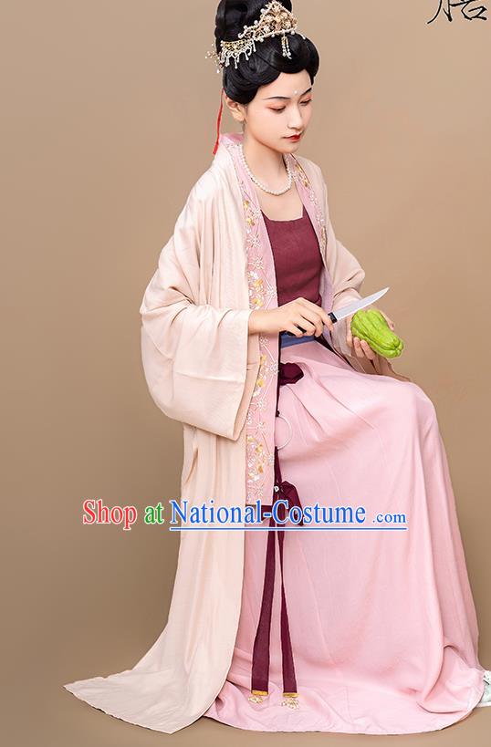 China Traditional Song Dynasty Palace Woman Historical Clothing Ancient Royal Princess Hanfu Dress Garments