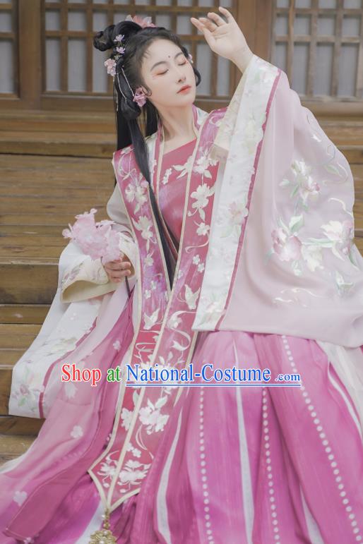 China Traditional Hanfu Garments Song Dynasty Palace Princess Historical Clothing Ancient Imperial Consort Dress