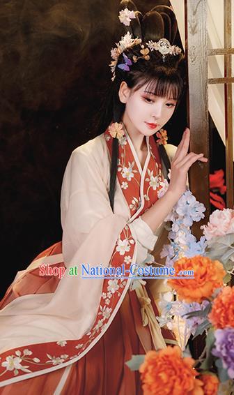 China Ancient Royal Princess Dress Traditional Hanfu Garments Jin Dynasty Noble Infanta Historical Clothing