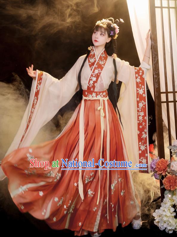 China Ancient Royal Princess Dress Traditional Hanfu Garments Jin Dynasty Noble Infanta Historical Clothing