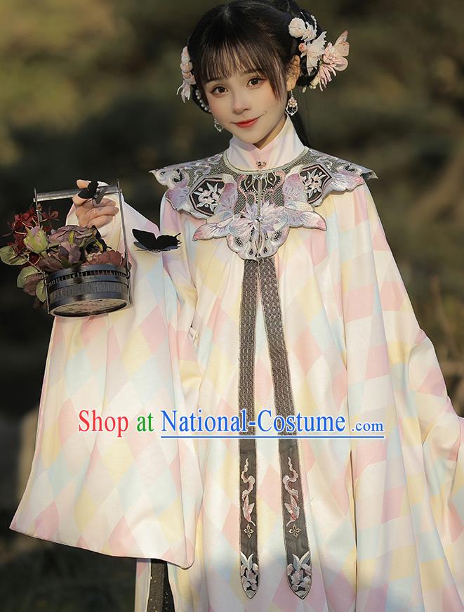 China Traditional Ming Dynasty Princess Historical Garment Costumes Ancient Young Beauty Hanfu Dress Embroidered Clothing