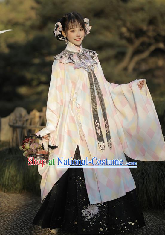 China Traditional Ming Dynasty Princess Historical Garment Costumes Ancient Young Beauty Hanfu Dress Embroidered Clothing