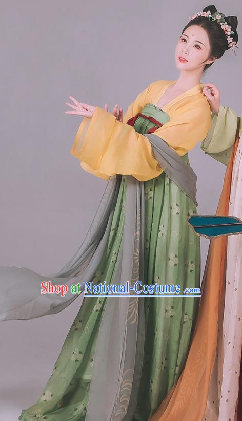 China Tang Dynasty Young Beauty Hanfu Dress Ancient Court Lady Historical Garment Clothing Traditional Hanfu Apparels