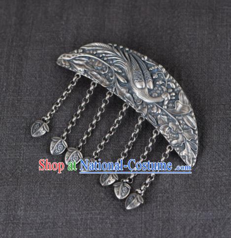 Chinese Cheongsam Headpiece Traditional Hair Accessories Handmade Carving Peacock Hairpin Classical Silver Tassel Hair Claw