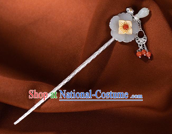 Chinese Traditional Hair Accessories Classical Silver Hair Stick Cheongsam Headpiece Handmade Jade Mangnolia Hairpin