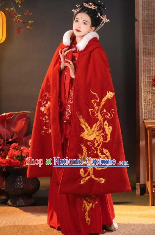 China Traditional Historical Garment Costume Ancient Princess Hanfu Cloak Ming Dynasty Wedding Embroidered Red Cape