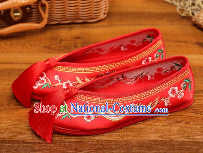 China Xiuhe Shoes Classical Wedding Shoes Handmade Bride Shoes Embroidered Shoes Red Cloth Shoes