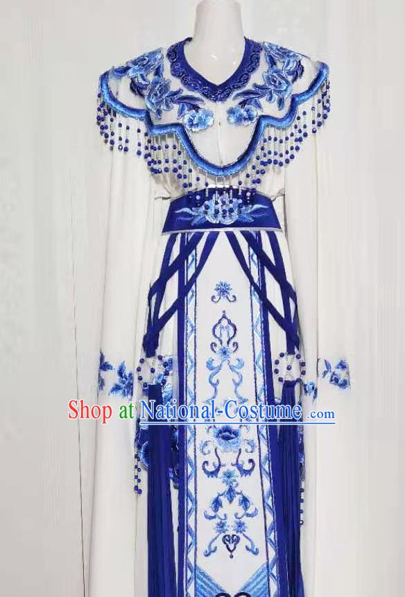 China Ancient Noble Lady Clothing Peking Opera Actress White Dress Uniforms Beijing Opera Diva Garment Costumes