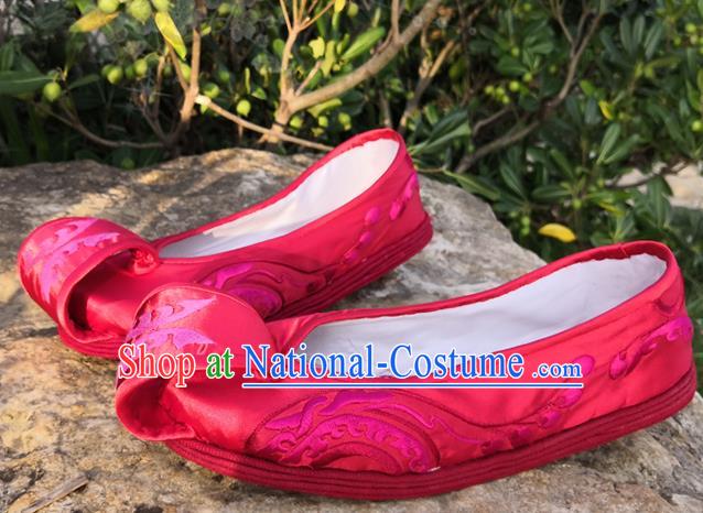 Handmade China Ethnic Folk Dance Shoes National Woman Rosy Satin Shoes Yunnan Wedding Embroidered Shoes