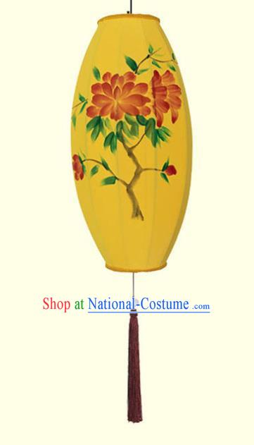 China Handmade Painting Peony Lantern Classical Yellow Cloth Lamp Traditional Festival Hanging Lanterns