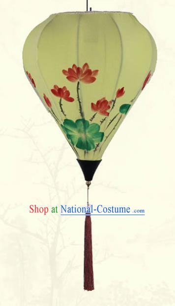 China Classical Yellow Cloth Diamond Lamp Traditional New Year Hanging Lanterns Handmade Painting Lotus Lantern