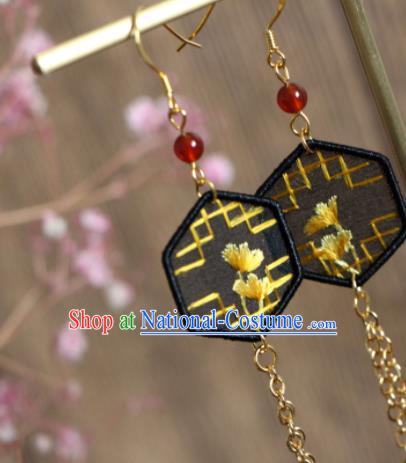 China Suzhou Embroidered Ginkgo Leaf Earrings National Cheongsam Ear Jewelry Handmade Golden Tassel Ear Accessories