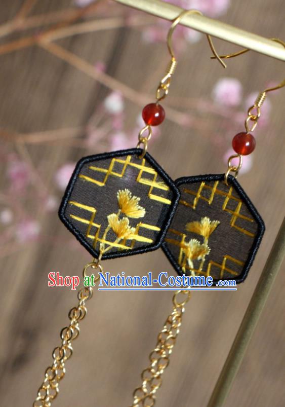 China Suzhou Embroidered Ginkgo Leaf Earrings National Cheongsam Ear Jewelry Handmade Golden Tassel Ear Accessories