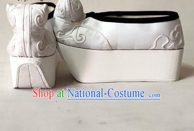 China Traditional Peking Opera Xiaosheng Shoes Beijing Opera White Embroidered Shoes Yue Opera Scholar Shoes