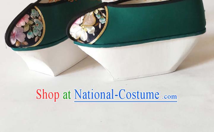 China Qing Dynasty Court Shoes Traditional Peking Opera Diva Shoes Beijing Opera Hua Tan Deep Green Embroidered Shoes