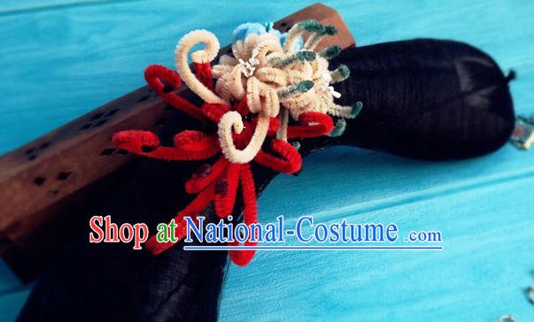 China Traditional Qing Dynasty Court Woman Wigs and Velvet Flowers Hairpins Ancient Palace Lady Hairpieces Drama Story of Yanxi Palace Headdress