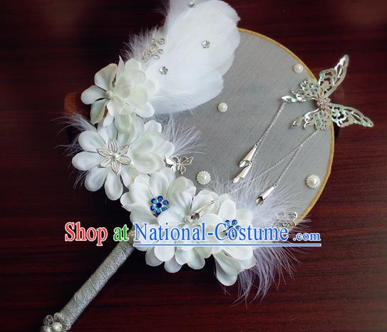 Handmade Chinese Bride Prop Fan Traditional Hanfu Silk Fan Wedding White Feather Palace Fan